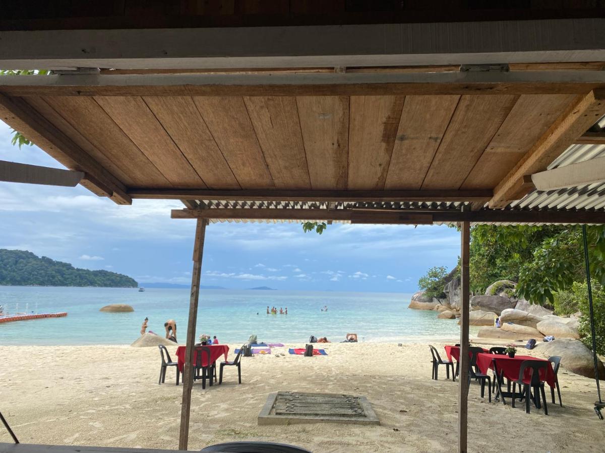 Empire Hotels & Resorts Kampong Pasir Hantu ภายนอก รูปภาพ