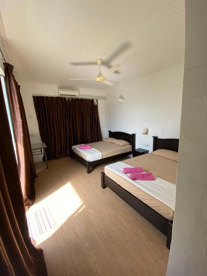 Empire Hotels & Resorts Kampong Pasir Hantu ภายนอก รูปภาพ